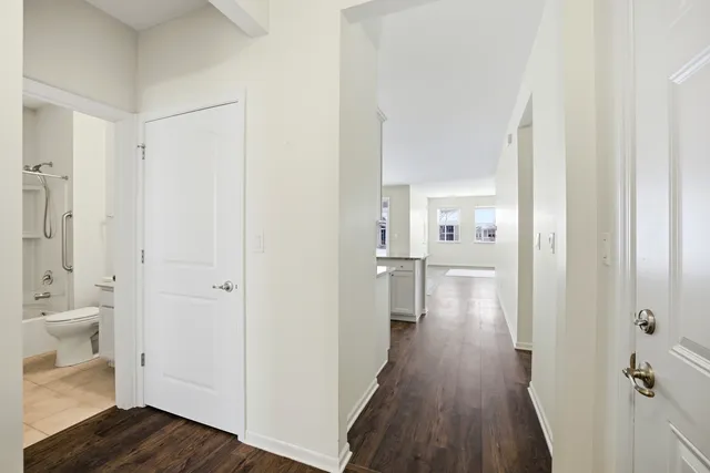 $395,000 | 935 Carolina Court, Pingree Grove, IL 60140