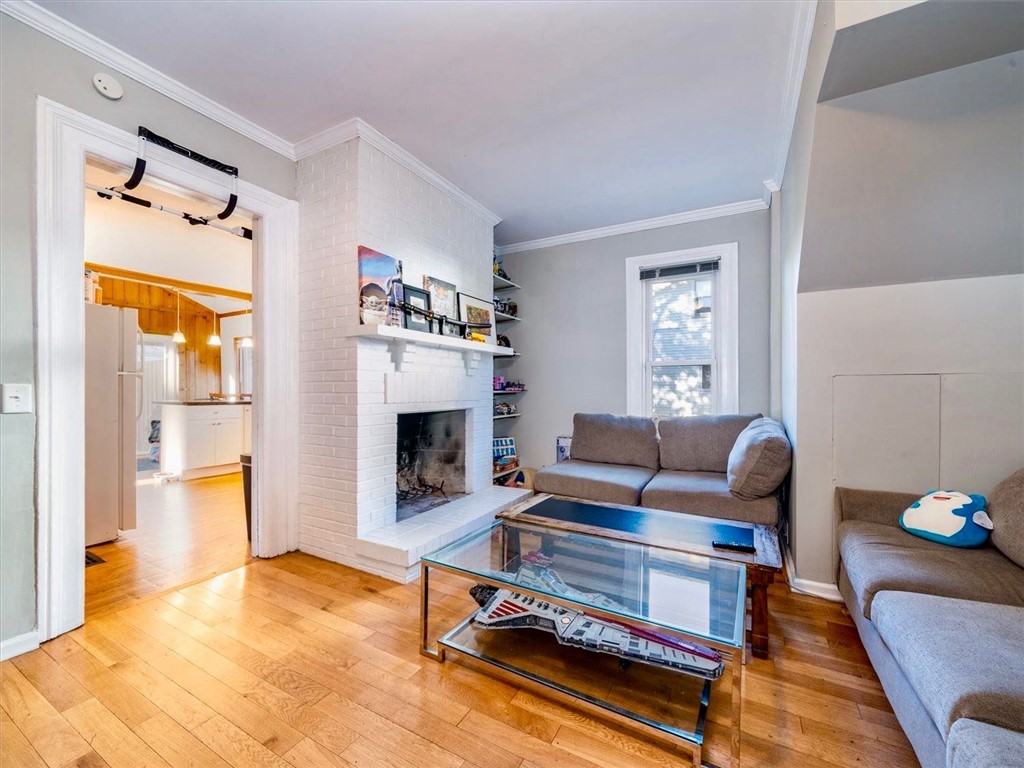 42 Vick Park B Rochester, NY 14607 - Photo 17 of 41 Rear 4 Bedroom Unit Great Room