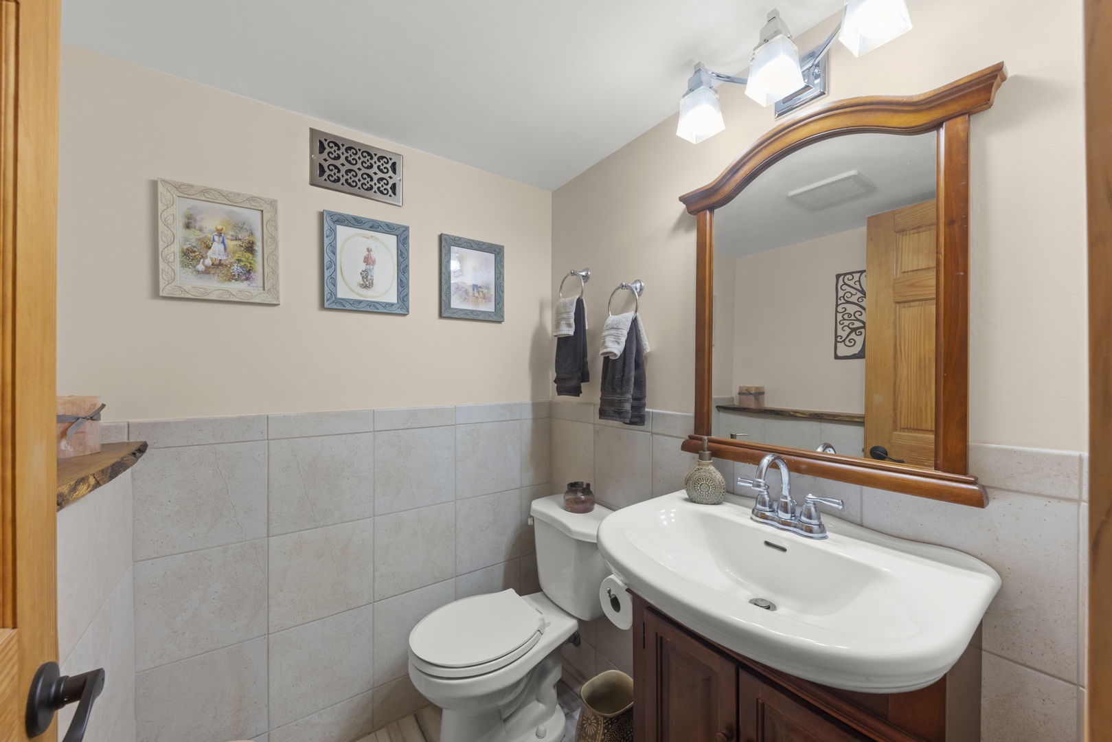 755 Surryse Road Lake Zurich, IL 60047 - Photo 18 of 29 Gallery Image 18