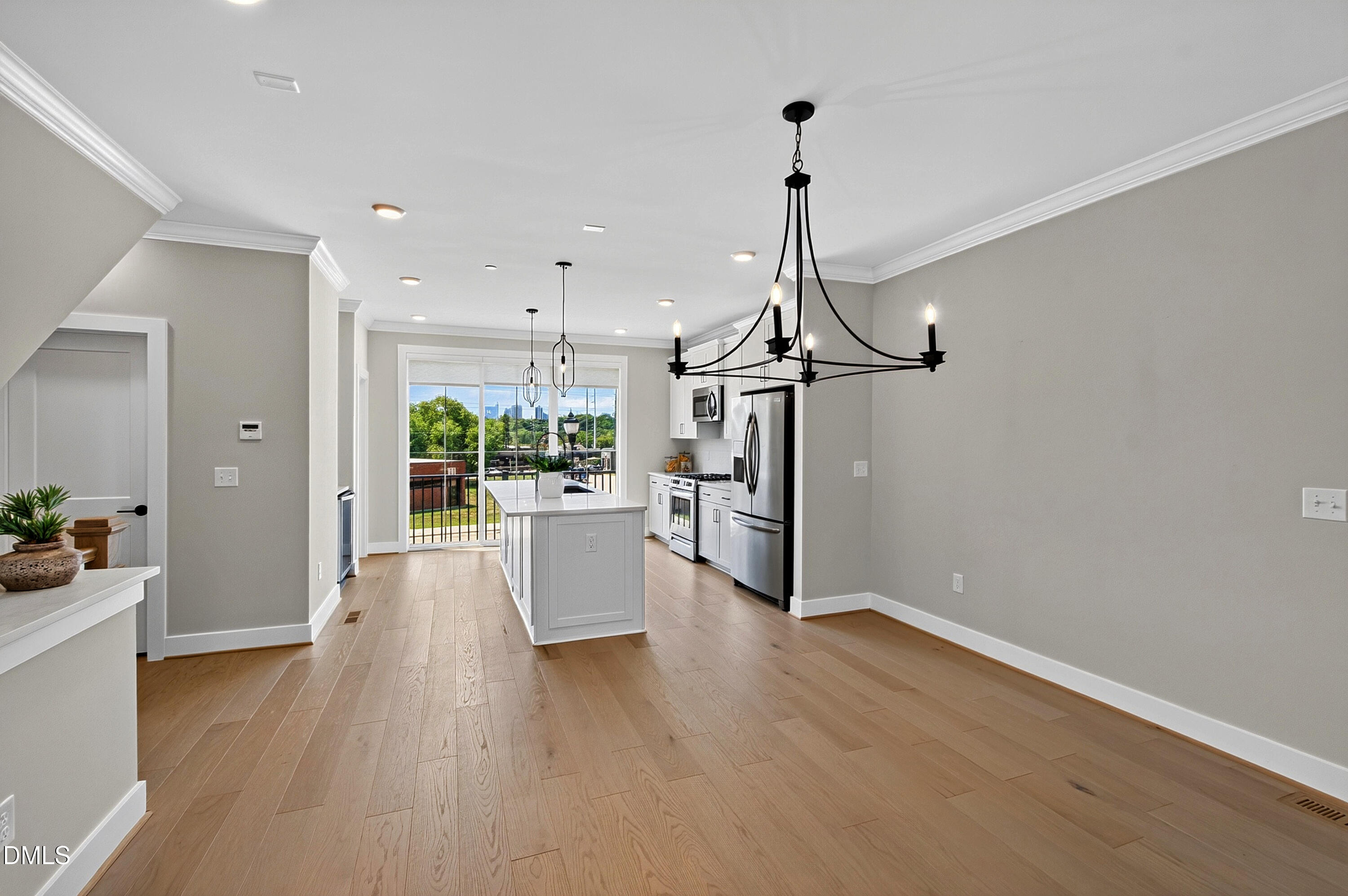 1501 Draper Vw Loop, Unit 102 Raleigh, NC 27608 - Photo 22 of 47 Draper (27)