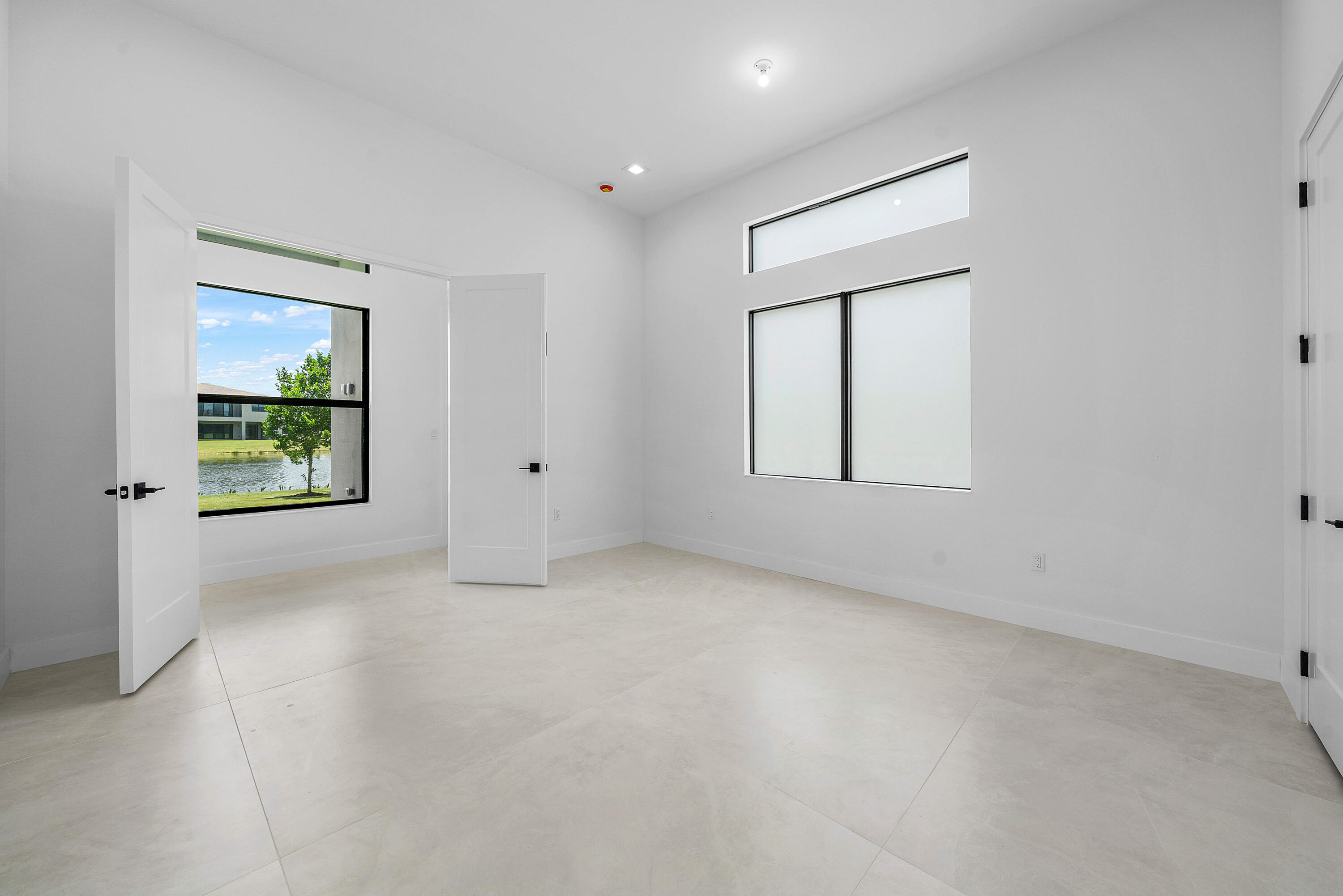9516 Riverside Pk Drive Boca Raton, FL 33434 - Photo 23 of 112 023-9516RiversideParkDrive-BocaRaton-FL-