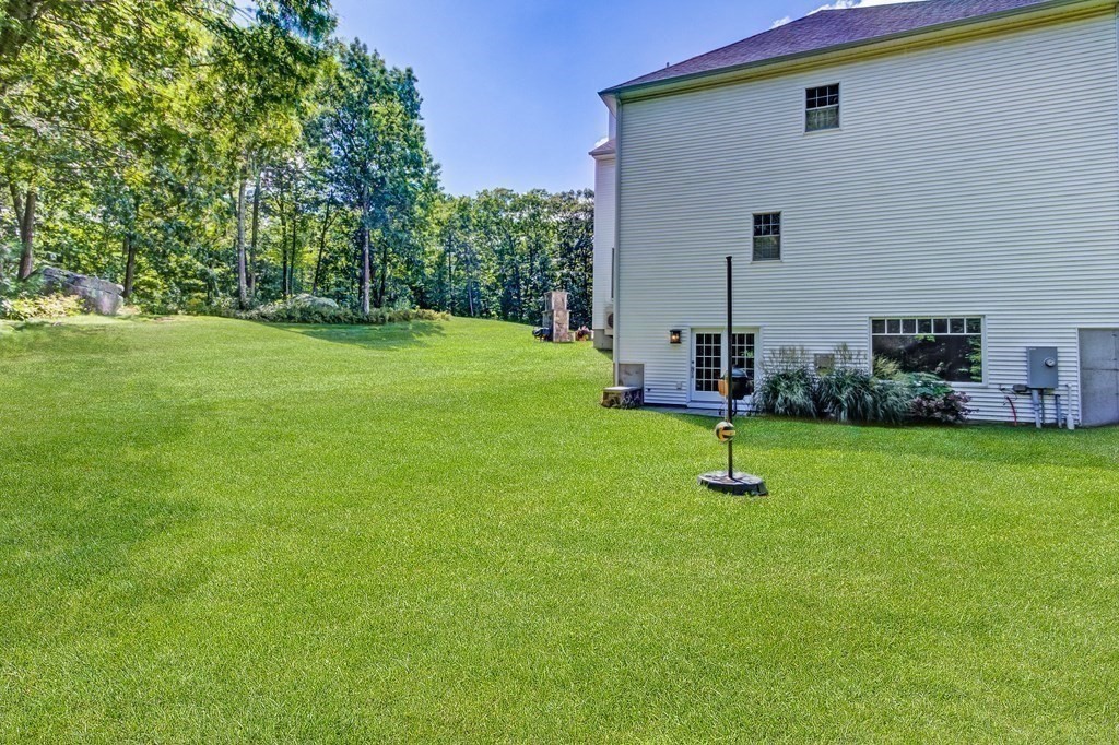 5 Overlook Road Hopkinton, MA 01748 - Photo 3 of 42 Gallery Image 3