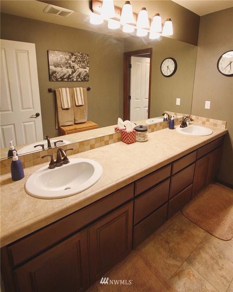 3729 209th Street Southeast Bothell, WA 98021 - Photo 18 of 25