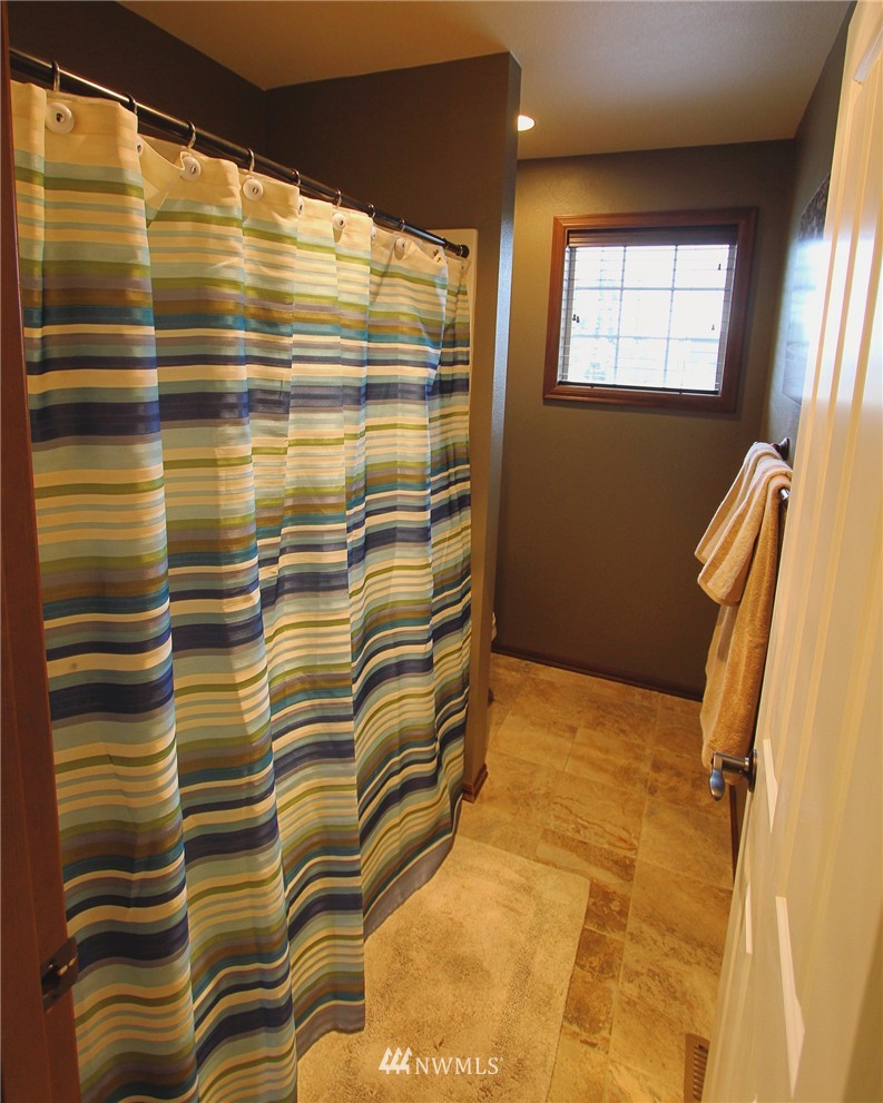 3729 209th Street Southeast Bothell, WA 98021 - Photo 19 of 25
