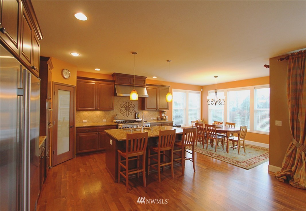 3729 209th Street Southeast Bothell, WA 98021 - Photo 6 of 25