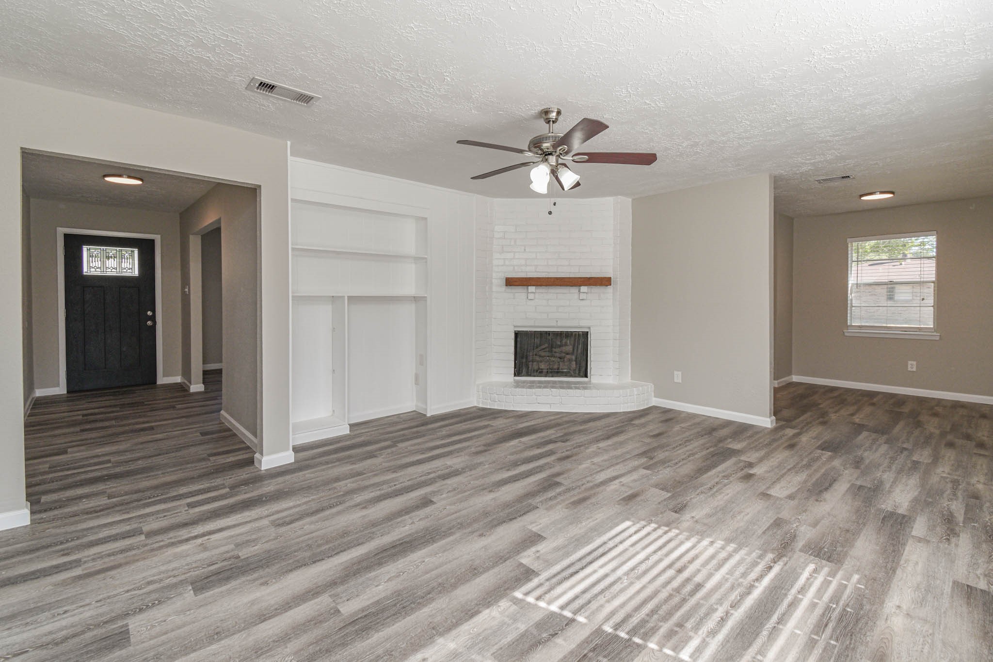 4318 Burkegate Drive Spring, TX 77373 - Photo 6 of 25