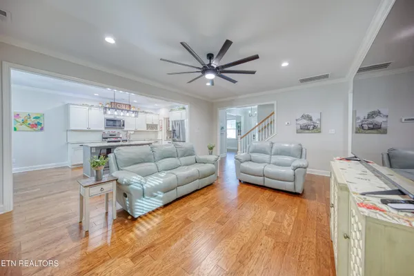 $524,900 | 1142 Madison Oaks Road, Knoxville, TN 37924