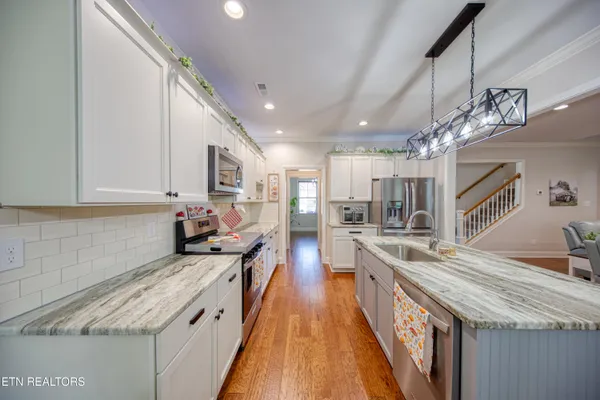 $524,900 | 1142 Madison Oaks Road, Knoxville, TN 37924