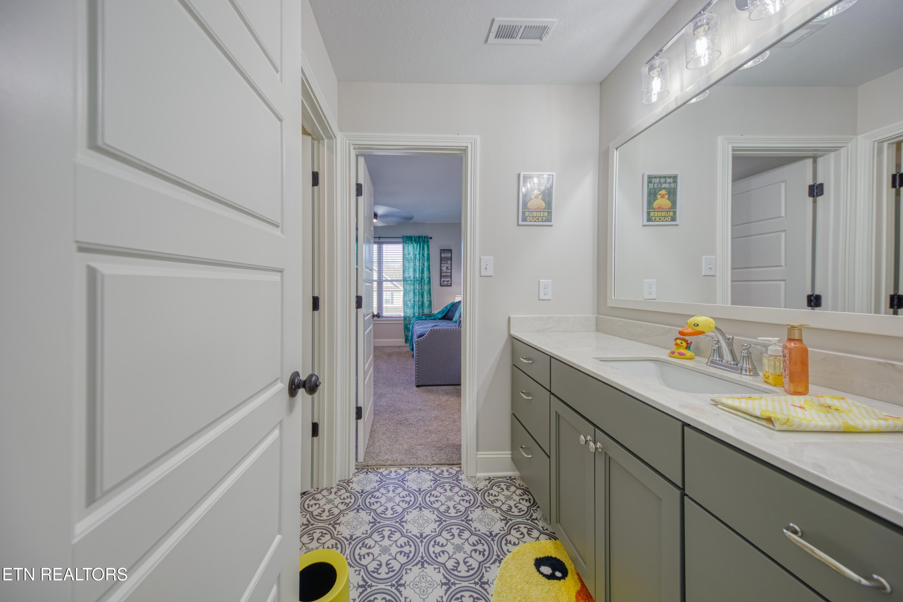 1142 Madison Oaks Road Knoxville, TN 37924 - Photo 30 of 45 0H3A3704_38