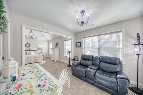 $524,900 | 1142 Madison Oaks Road, Knoxville, TN 37924