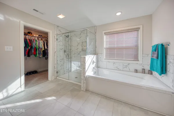 $524,900 | 1142 Madison Oaks Road, Knoxville, TN 37924