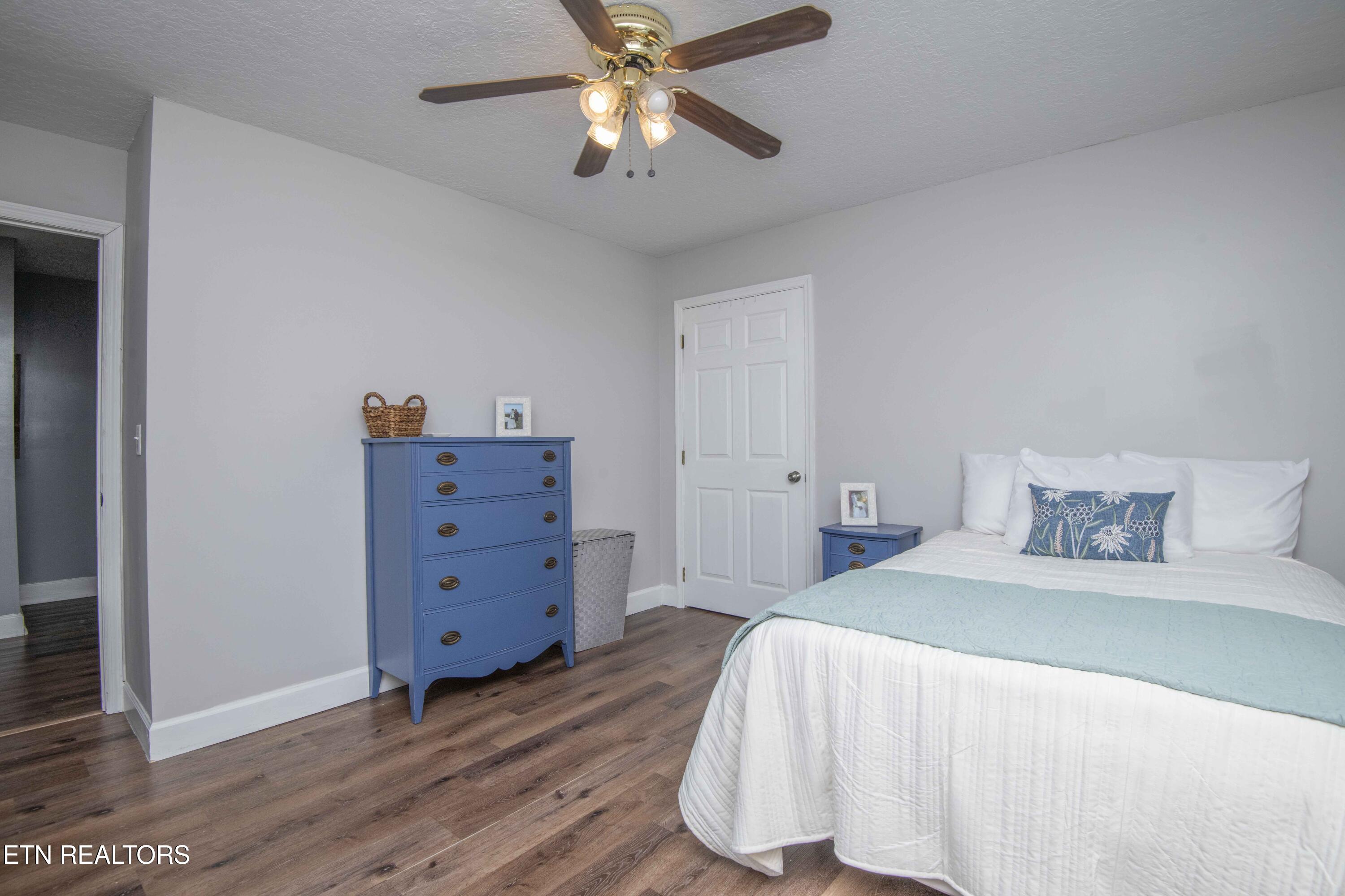 401 Vonore Road Loudon, TN 37774 - Photo 29 of 47 second bed_1