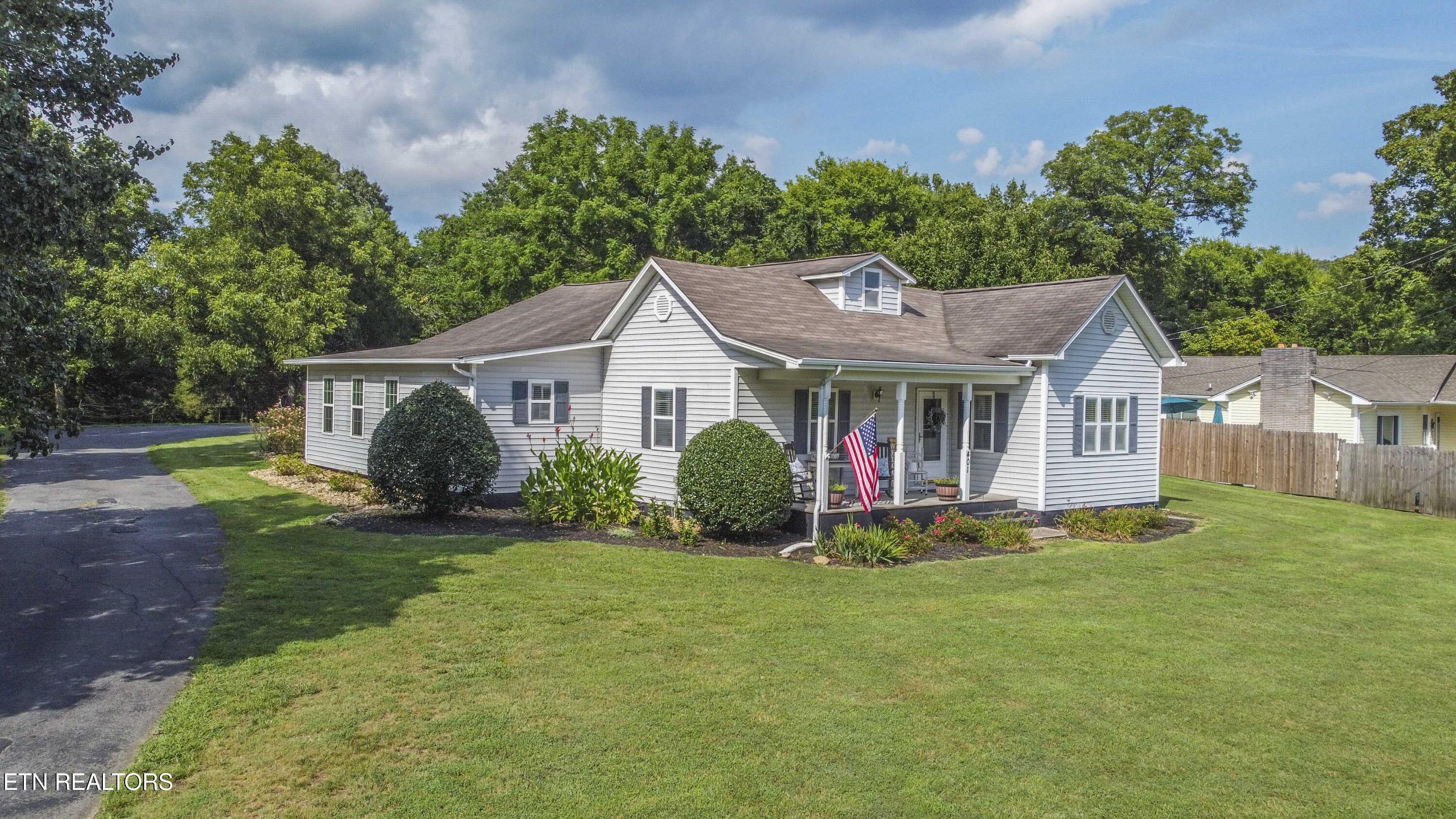 401 Vonore Road Loudon, TN 37774 - Photo 4 of 47 drone 13_1