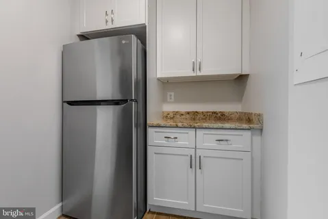 $220,000 | 1021 Arlington Boulevard, Unit 742, Arlington, VA 22209