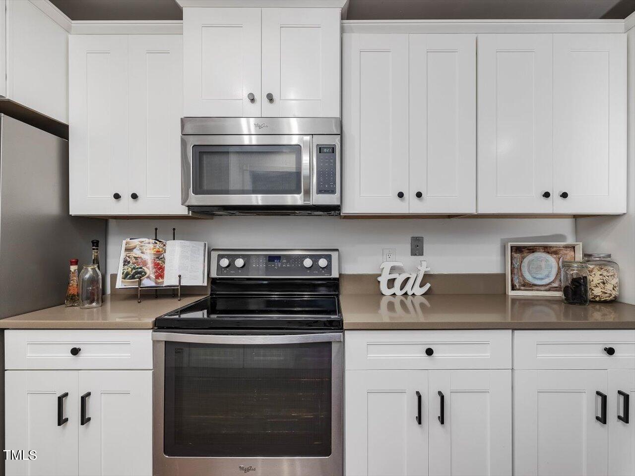 8104 Greywinds Drive Raleigh, NC 27615 - Photo 16 of 40 23-Kitchen
