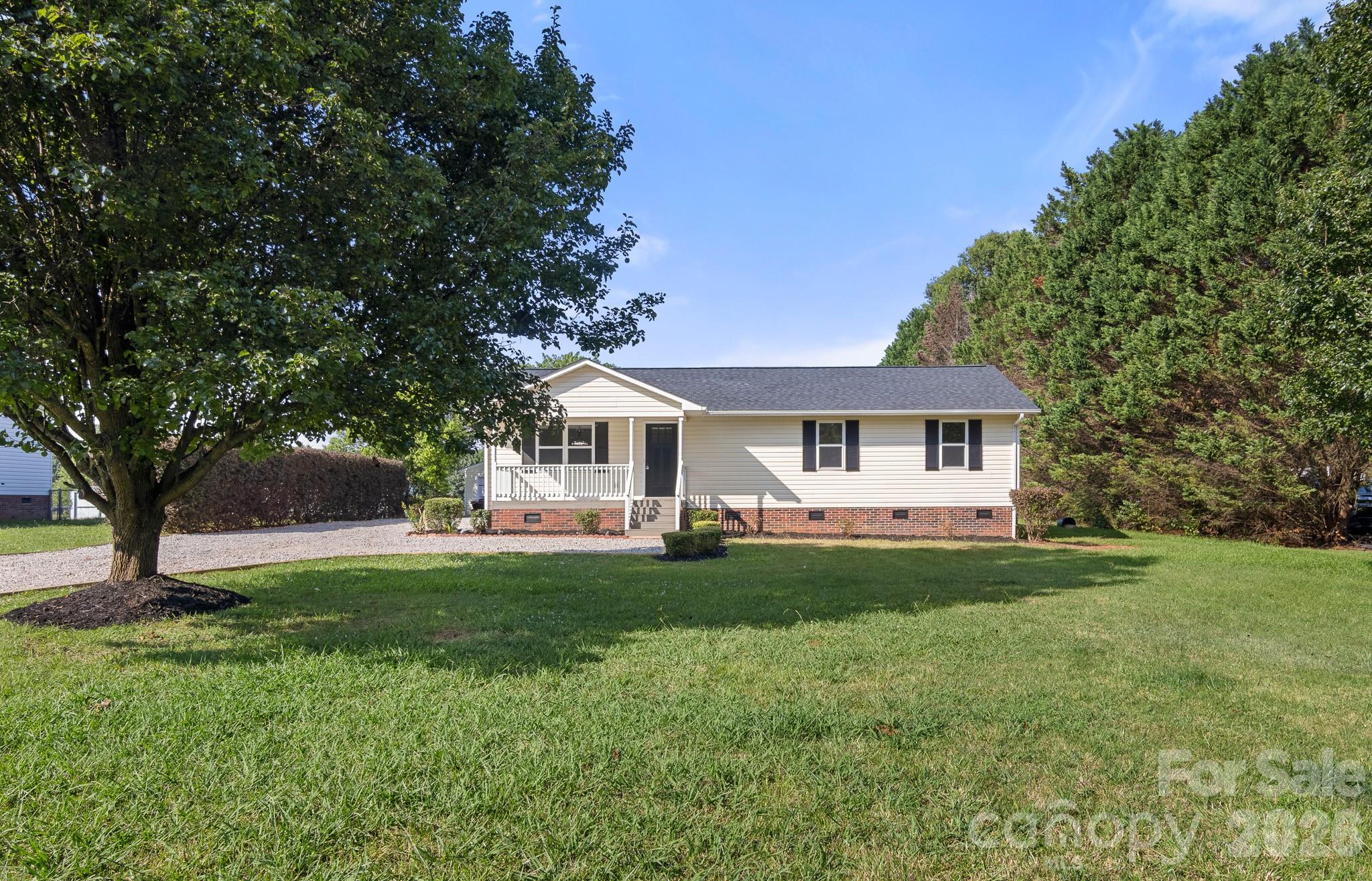 2805 Chester Highway York, SC 29745 - Photo 2 of 48