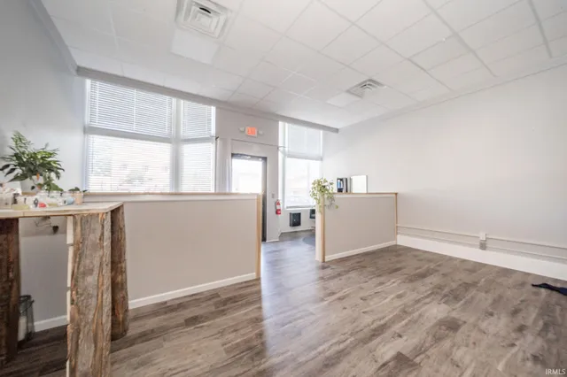 $325,000 | 28 North Washington Street, Knightstown, IN 46148