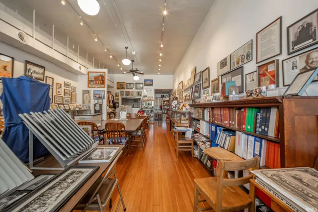 $325,000 | 28 North Washington Street, Knightstown, IN 46148