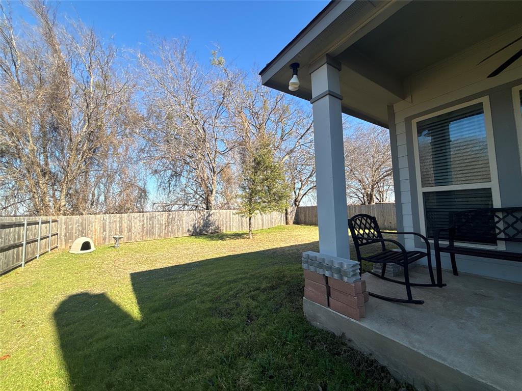 10717 Fallbrook Road Waco, TX 76708 - Photo 32 of 33 a view of a house with backyard and sitting area