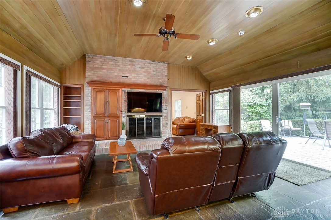 2921 Urbana Road Springfield, OH 45503 - Photo 25 of 72 Gallery Image 25