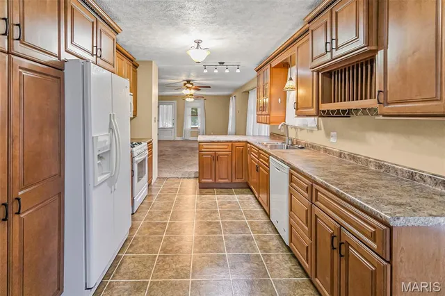 $157,000 | 505 West Spruce Street, Jerseyville, IL 62052