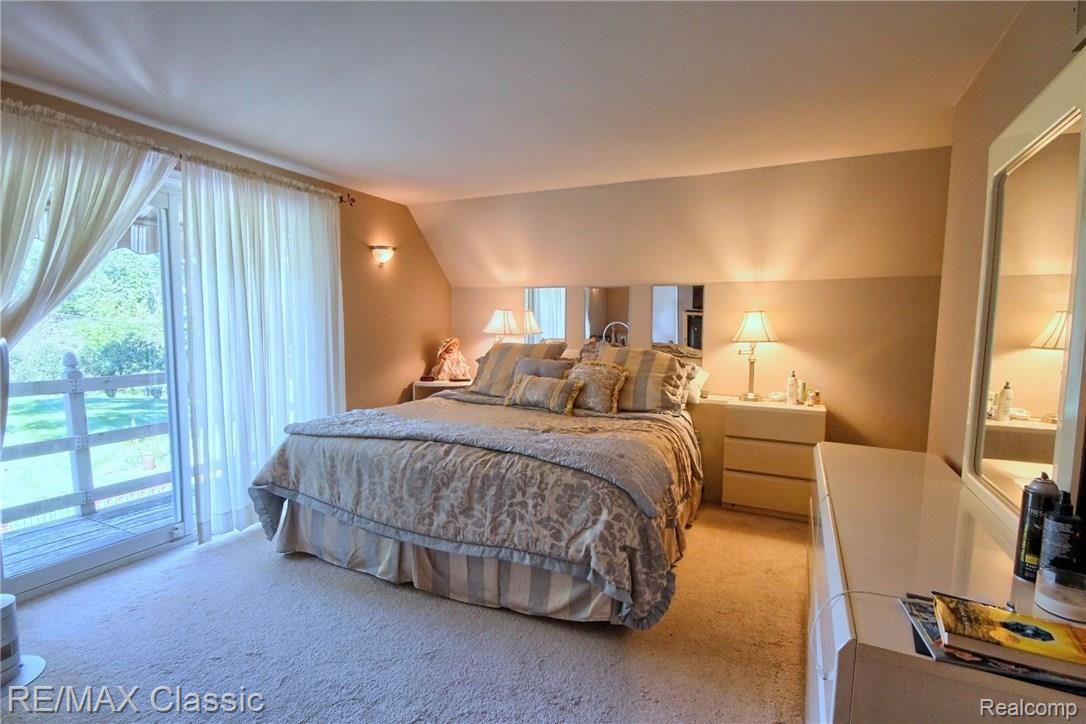 50888 Warren Road Canton, MI 48187 - Photo 22 of 37 Master_Bedroom.jpg
