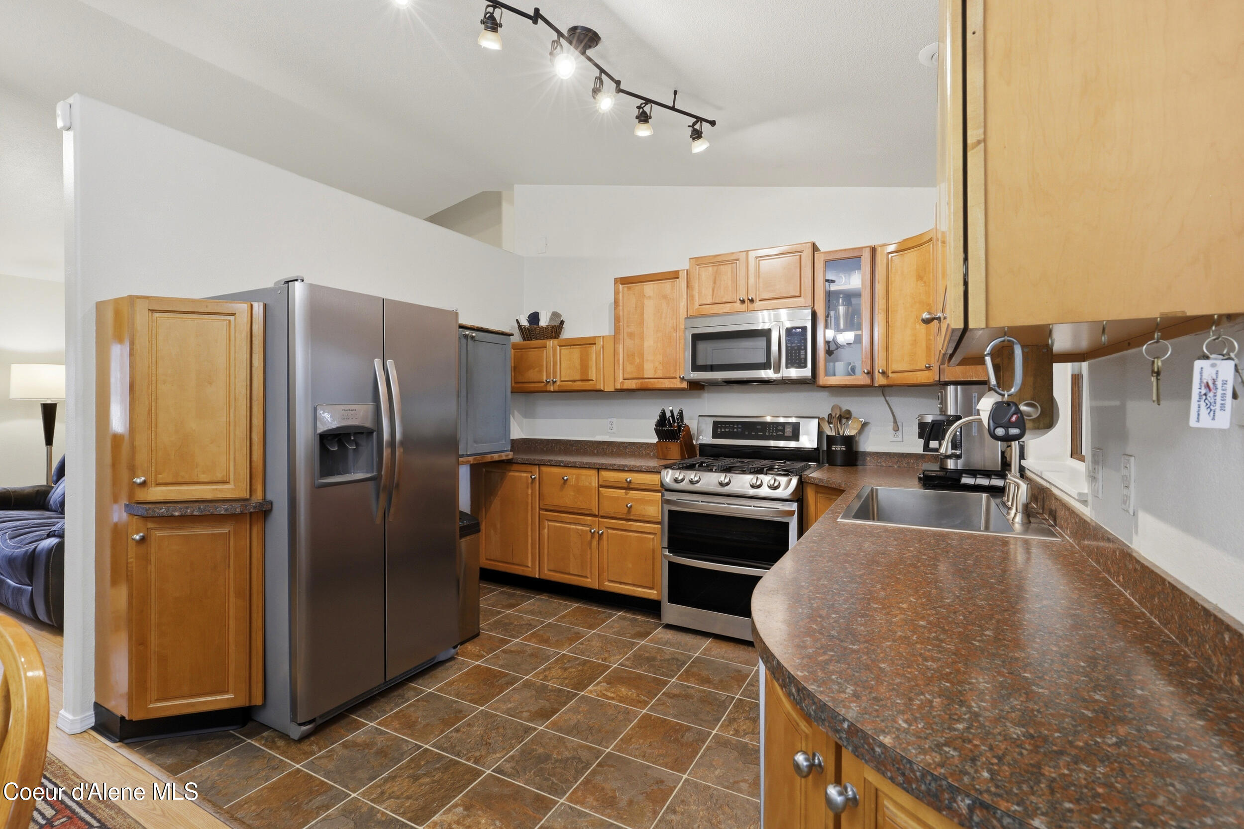 8208 Arizona Street Rathdrum, ID 83858 - Photo 12 of 39 Kitchen