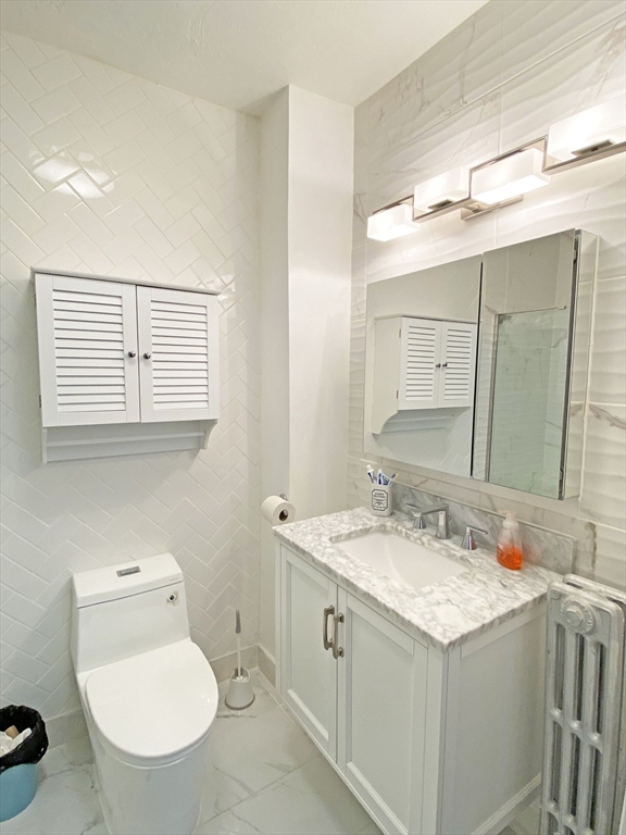 132 Myrtle Street, Unit 2 Waltham, MA 02453 - Photo 13 of 14
