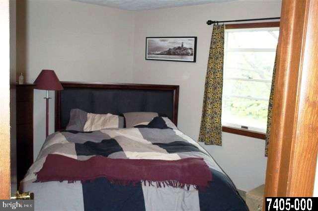 596 Spring Avenue Hanover, PA 17331 - Photo 7 of 9 Gallery Image 7