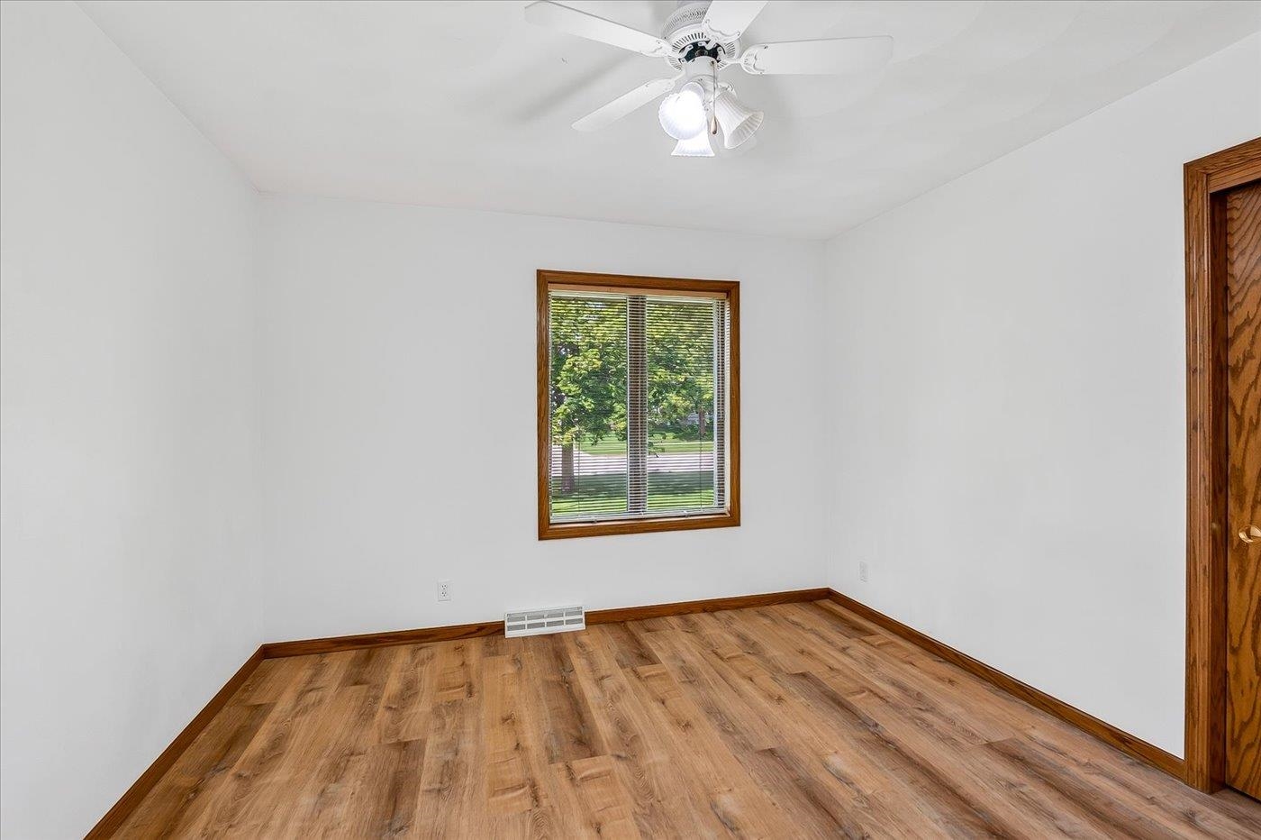 720 Waveland Road Janesville, WI 53548 - Photo 37 of 64