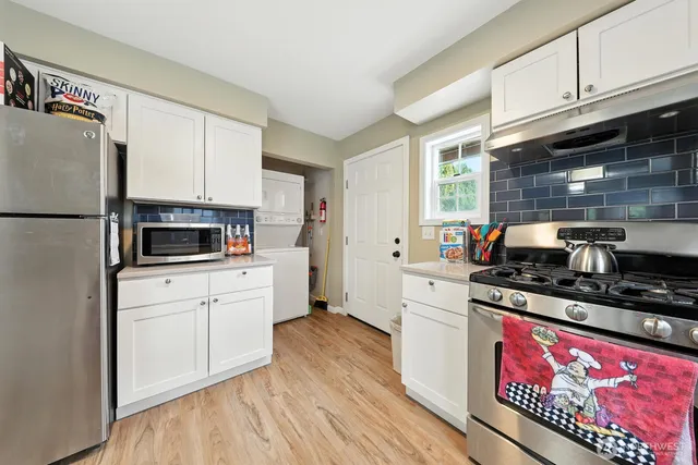 $709,955 | 3827 Wetmore Avenue, Everett, WA 98201