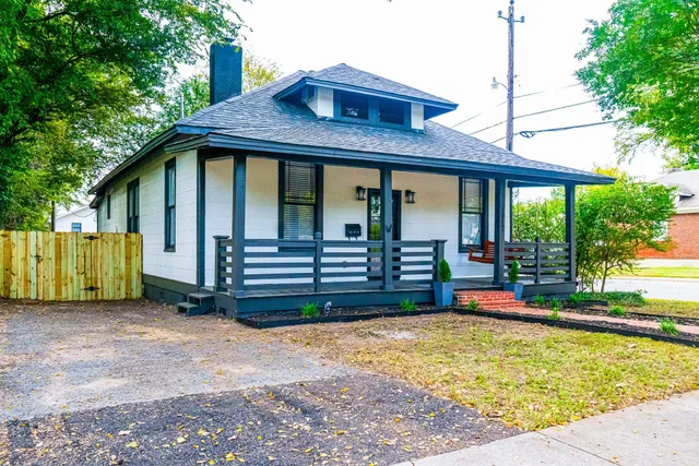 $299,000 | 1917 Walker Avenue, Memphis, TN 38104