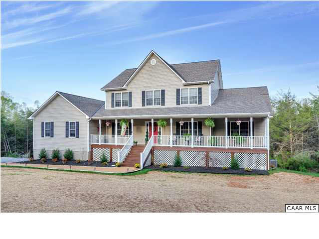 686 Valley View Road Ruckersville, VA 22968 - Photo 15 of 33 a front view of a house with a yard