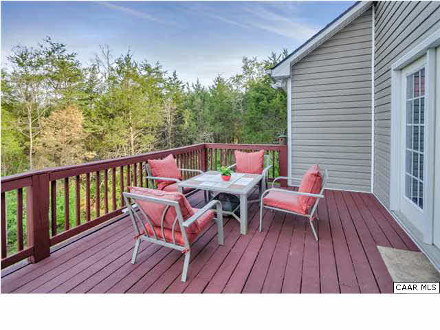 686 Valley View Road Ruckersville, VA 22968 - Photo 2 of 33 a view of sitting area on roof deck