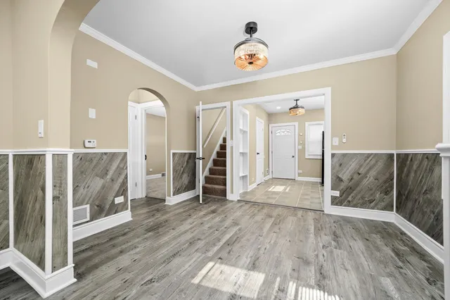 $229,900 | 14213 South Dearborn Street, Riverdale, IL 60827