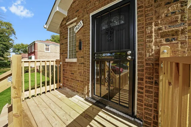 $229,900 | 14213 South Dearborn Street, Riverdale, IL 60827