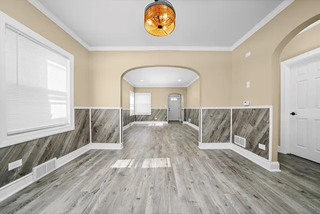 $229,900 | 14213 South Dearborn Street, Riverdale, IL 60827