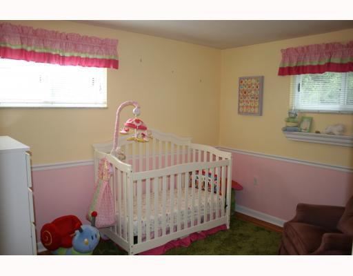 178 Drake Road Bethel Park, PA 15102 - Photo 6 of 14 Other.