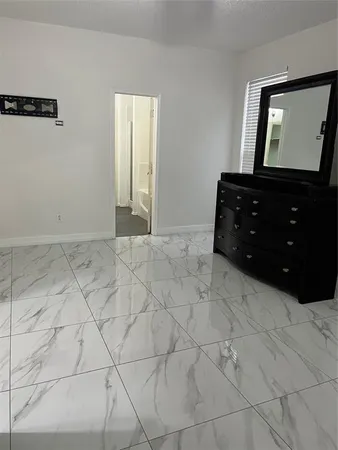 $2,700 | 7504 Marsland Lane, Arlington, TX 76001