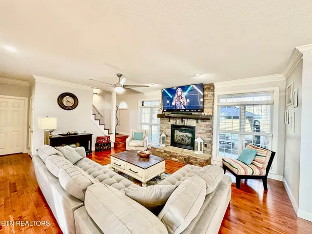 $519,900 | 400 Levi Court, New Tazewell, TN 37825