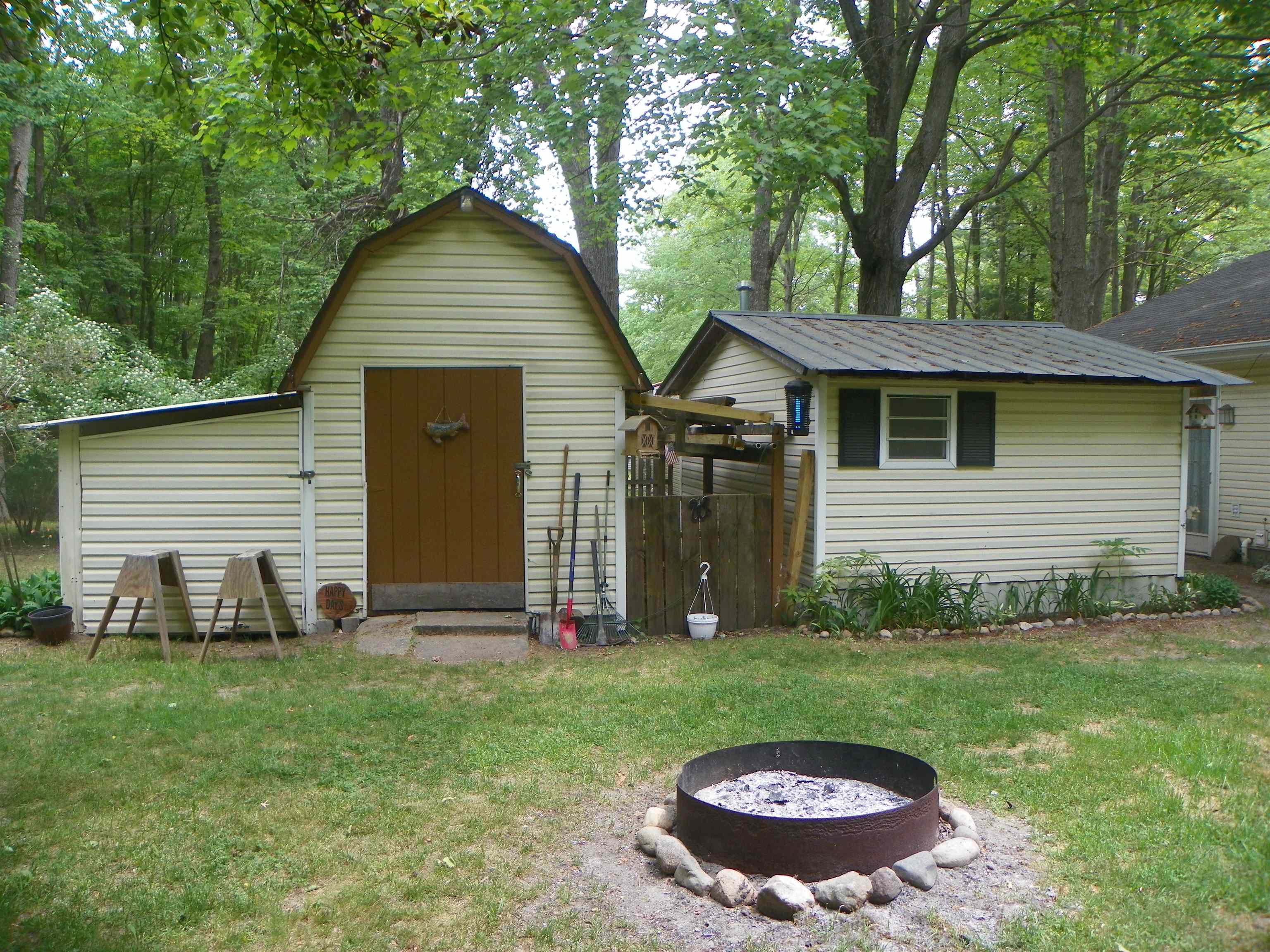 2803 Dell Road Harrison, MI 48625 - Photo 13 of 36 Gallery Image 13