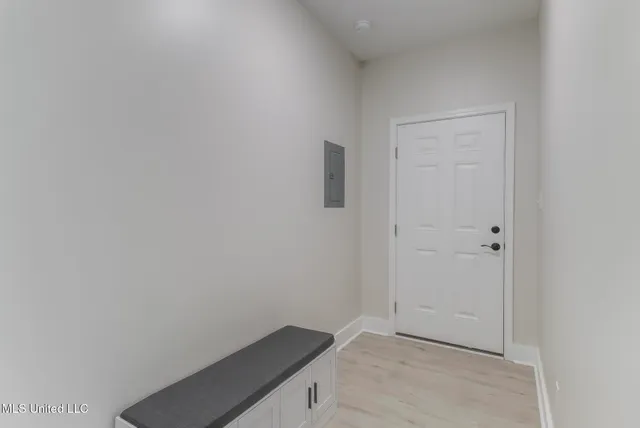 $2,200 | 420 Beverly Drive, Biloxi, MS 39530