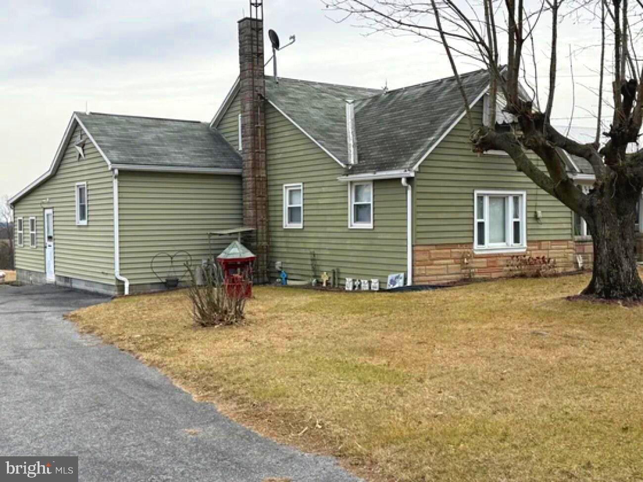 1421 McClures Gap Road Carlisle, PA 17015 - Photo 3 of 9