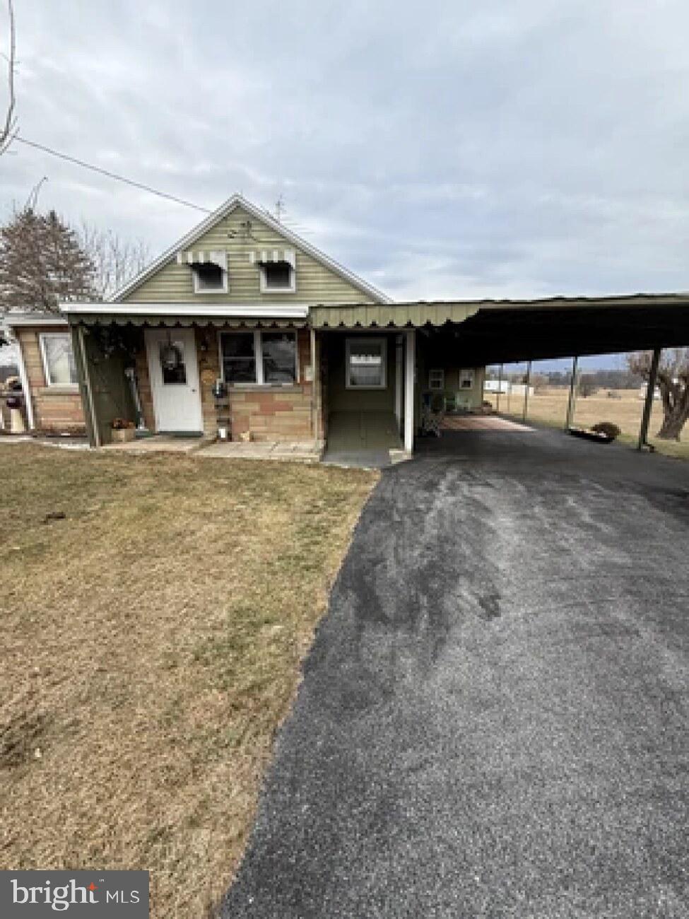 1421 McClures Gap Road Carlisle, PA 17015 - Photo 6 of 9