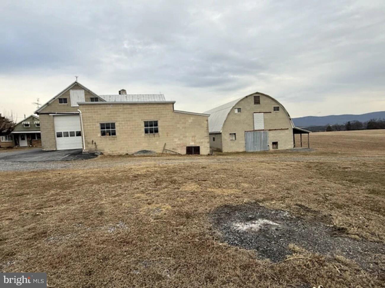 1421 McClures Gap Road Carlisle, PA 17015 - Photo 8 of 9