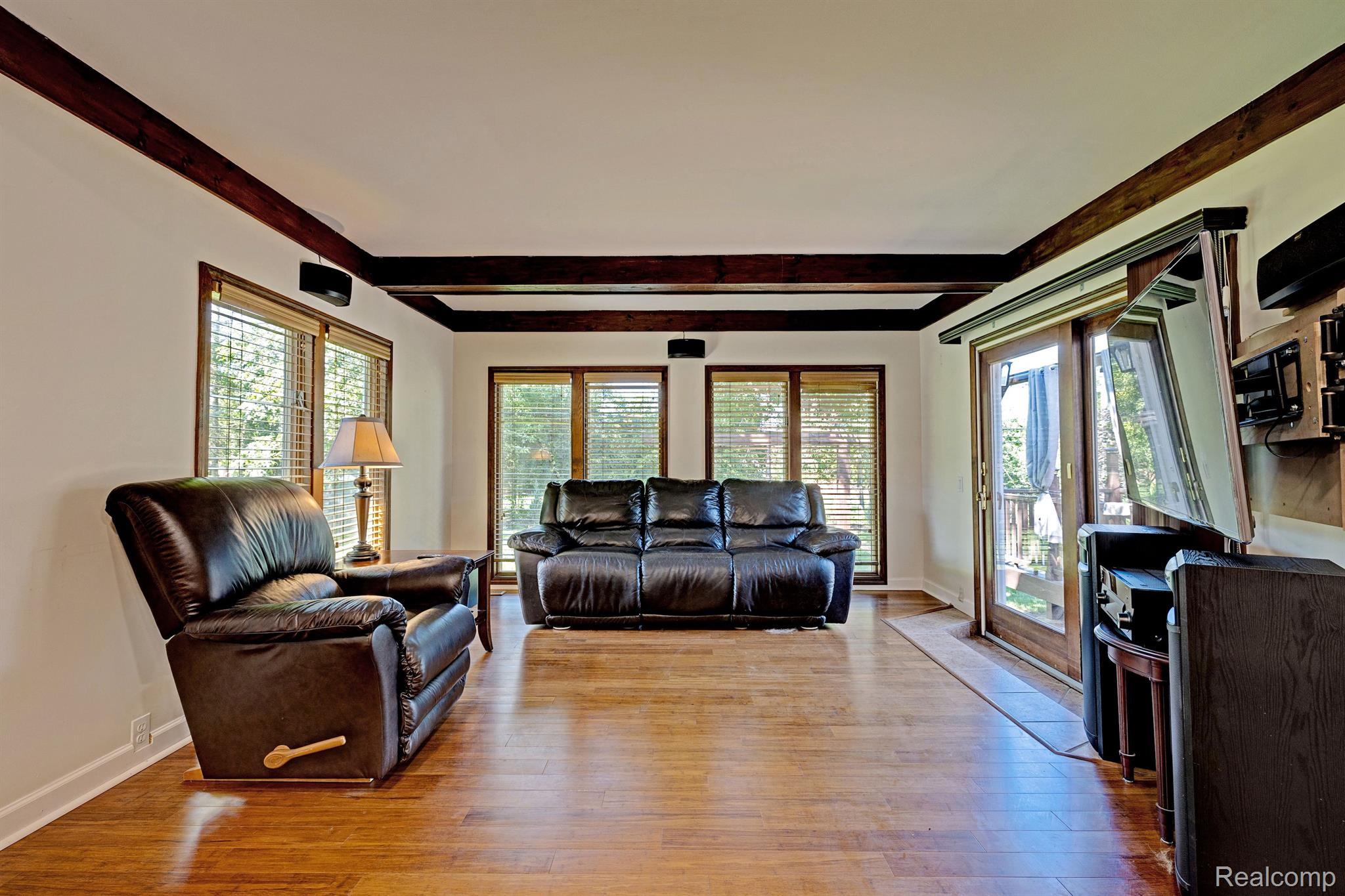 2354 Blockton Road Rochester, MI 48306 - Photo 20 of 73 Gallery Image 20