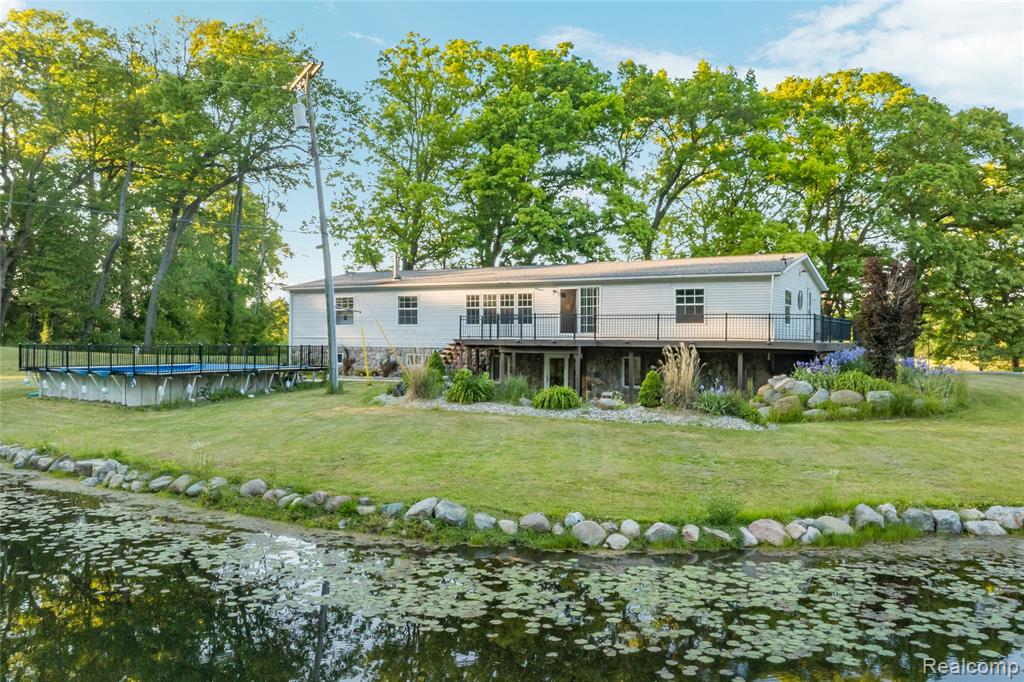 8460 Fish Lake Road Holly, MI 48442 - Photo 6 of 47