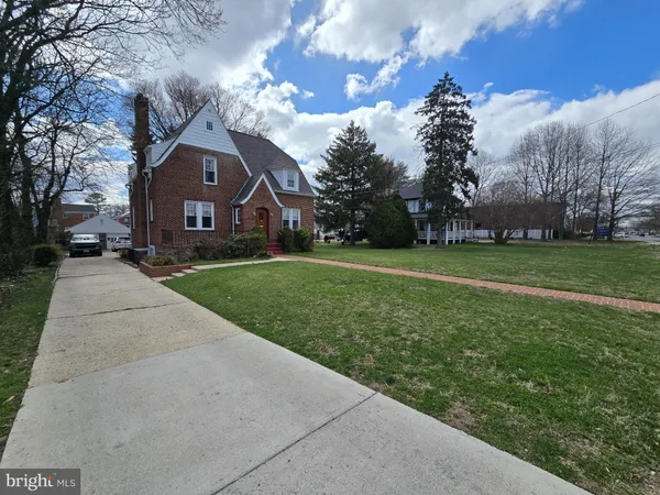 $3,650 | 3609 Hamilton Street, Hyattsville, MD 20782