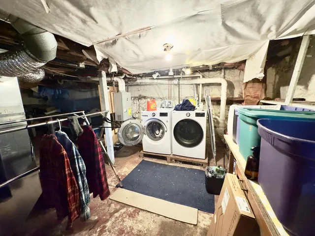 $4,000 | 8 Fox Point Road, Boston, MA 02125