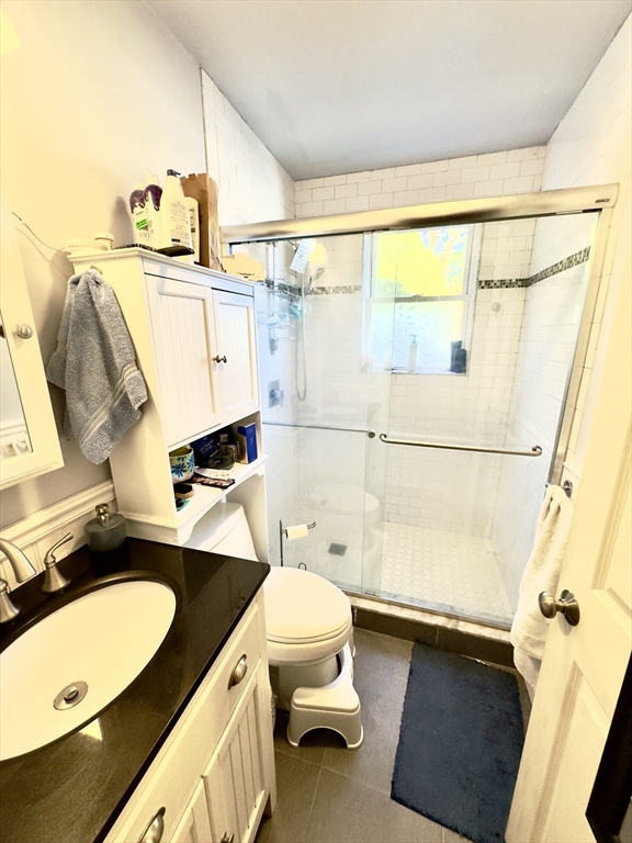 8 Fox Point Road Boston, MA 02125 - Photo 26 of 37